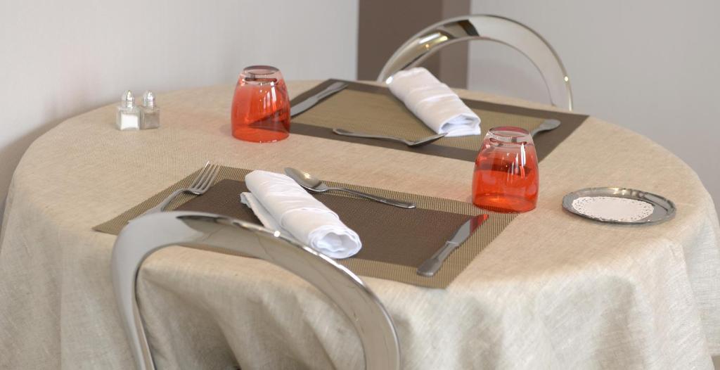 Contact Hotel Du Cerf Château-Gontier Zewnętrze zdjęcie