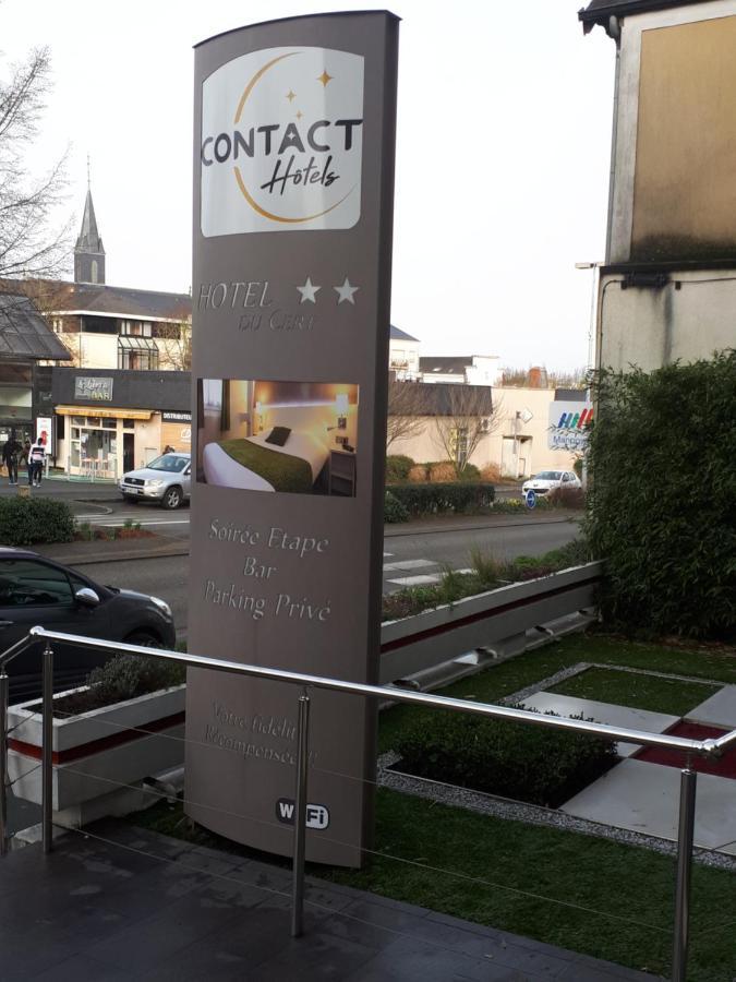 Contact Hotel Du Cerf Château-Gontier Zewnętrze zdjęcie